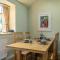 2 Bed in Axminster oc-bloom