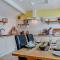 2 Bed in Brixham oc-bx083