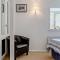2 Bed in Brixham oc-bx083