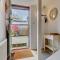 2 Bed in Brixham oc-bx083