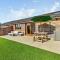 2 Bed in Axminster oc-89471