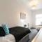 Comfy 2BR Home in Leigh Ideal for Families & Work Stays Sleeps 4