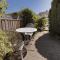 2 Bed in Mumbles oc-hh124