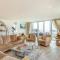 3 Bed in Perranporth oc-p00692