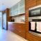 5 bedroom Villa Rio with large private pool and hot tub, Aphrodite Hills Resort