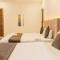 HOTEL HIVE