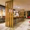 ibis Marilia