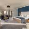 Diamond Coast Hotel