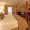 Cape Arundel Inn and Resort