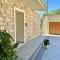 Tarsis Guest House