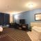 Super 8 by Wyndham Fort Frances