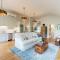 Coveside Carriage House
