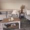 19 the Coombe Charming, 2-Bedroom Family Chalet with Parking, Near Bude Beaches