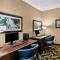 Clarion Inn North Haven - New Haven North