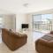 Redcliffe Villa