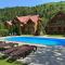 Villa "Затишна"
