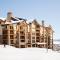 Edgemont 2306 - Luxury Ski-in Ski-out Condo
