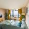 Luxury 1BR Seafront Apartment