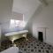Beautiful house, Cirencester centre, parking