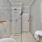 4Bedroom Home in quiet neighbourhood