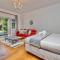 4Bedroom Home in quiet neighbourhood