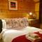 Rashfield Sheilings - Riverside Lodges, by Pucks Glen, Dunoon - Dunoon
