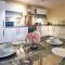 ShortstayMK Vizion apartments, with free superfast wi-fi, parking
