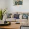 Spacious & Modern Oasis, 4-Bed House, Sleeps 7
