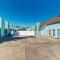Leeward Cove B4