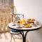 Eccelsoleccese Boutique B&B - steps from the Historic Center