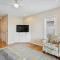 Memory Maker - Corolla, Ocean Sands, Oceanfront, Pool, Swim Up Bar, Hot Tub, Pets OK