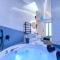 Luxury Wellness SPA Apartment with Jacuzzi & free parking