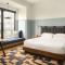 The Junto Hotel