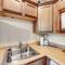 Thousand Hills Condo