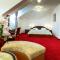 Garni Hotel Royal Crown