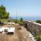 Lithahiro stone house