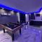 Suite cinéma et jacuzzi privé