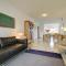 Apartment Boulevard 305