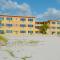 Page Terrace Beachfront Hotel