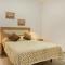 Arinaga Home