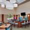 Hawthorn Suites by Wyndham Naples - نيبلس