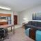 Hawthorn Suites by Wyndham Naples - Нейплс