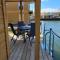4 Sterne Dtv Floating House