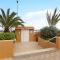 Beach Front Apartment Puertito