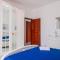 Casa Viola 1 piano 100 mt dal mare