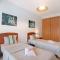 Columbus Beach Apartment