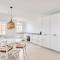 First Line Oasis Apartment Td05