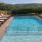Studios River - Potos Escape with Pool and Views
