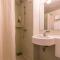 Jinjiang Inn Selected Shenzhen Huanggang Port Huangcheng Plaza
