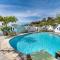 El Nido holiday cottage with pool